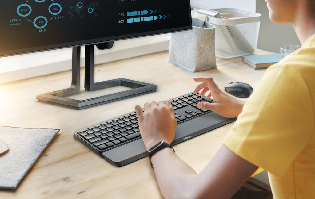 Philips 6000 series SPT6607B/21 tangentbord Mus inkluderad Universal Trådlös RF + Bluetooth Svart